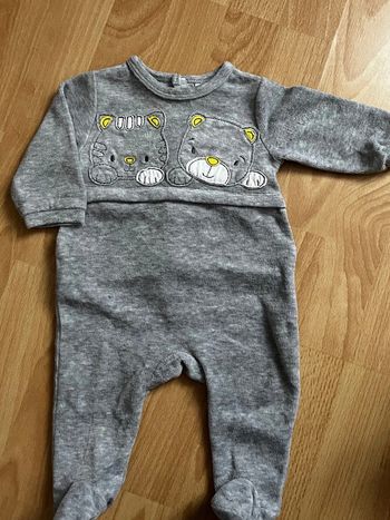 Pyjama chats T 3 mois