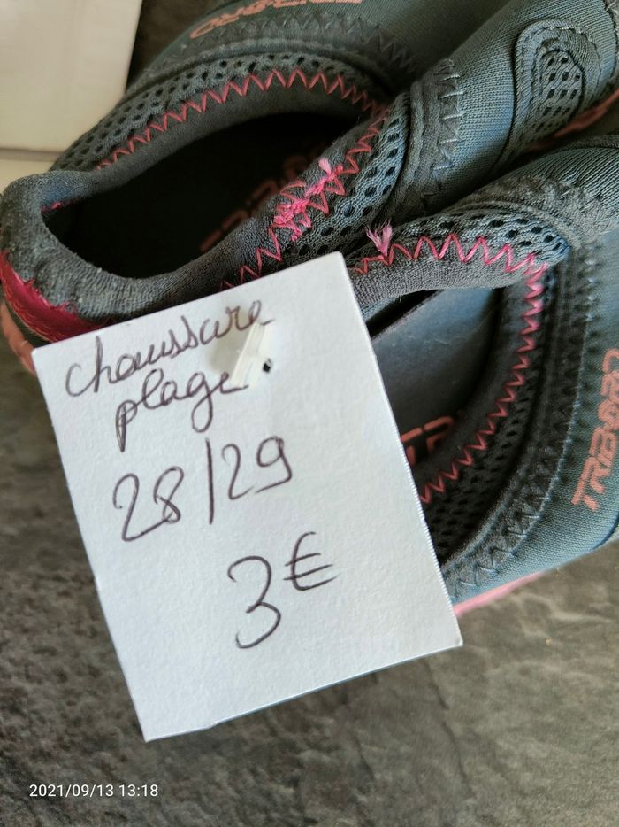 Chaussure piscine plage - photo numéro 2
