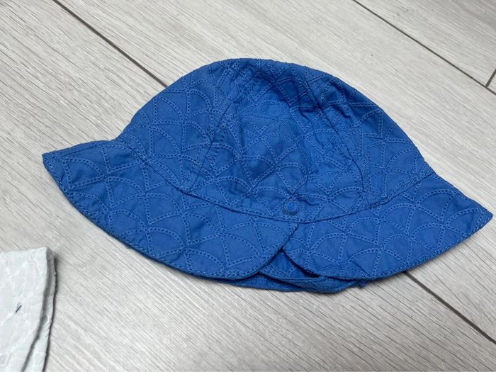 Lot chapeaux - photo numéro 3
