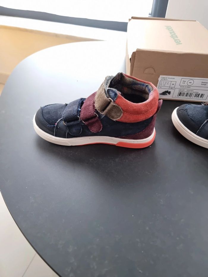 Baskets tout cuir véritable pointure 28 - photo numéro 9