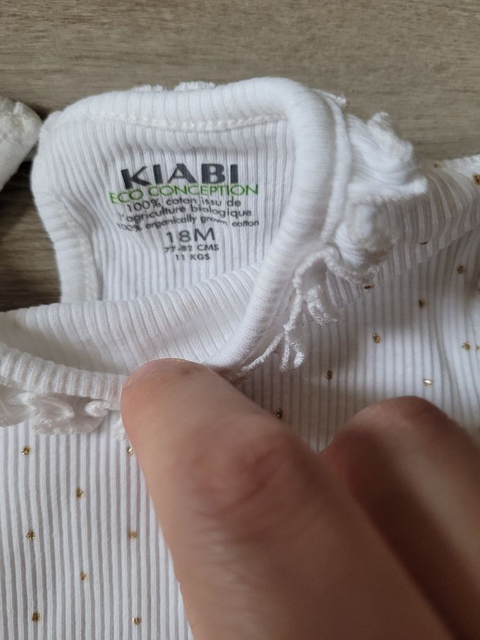 Lot de 4 t-shirts manches longues  taille 18 mois - photo numéro 8