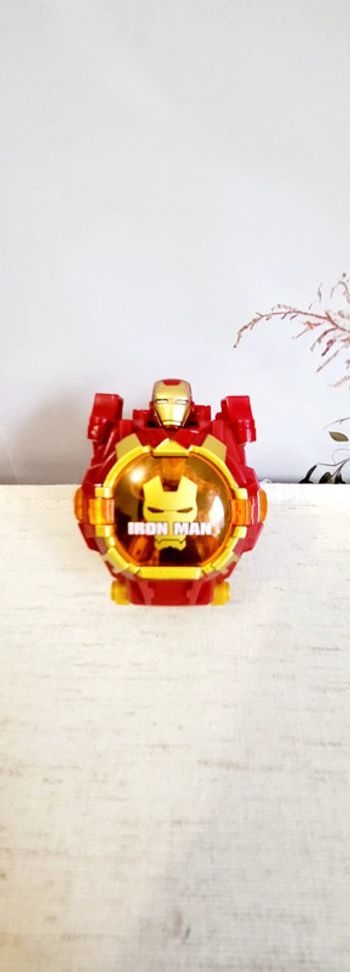 Montre robot transformable Iron Man