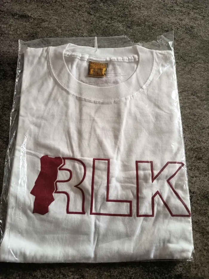 T-shirt taille xl gold label