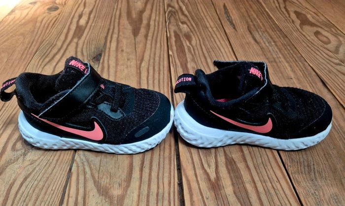 Nike revolution - photo numéro 2