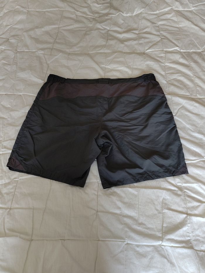 Short gris Quechua - photo numéro 9