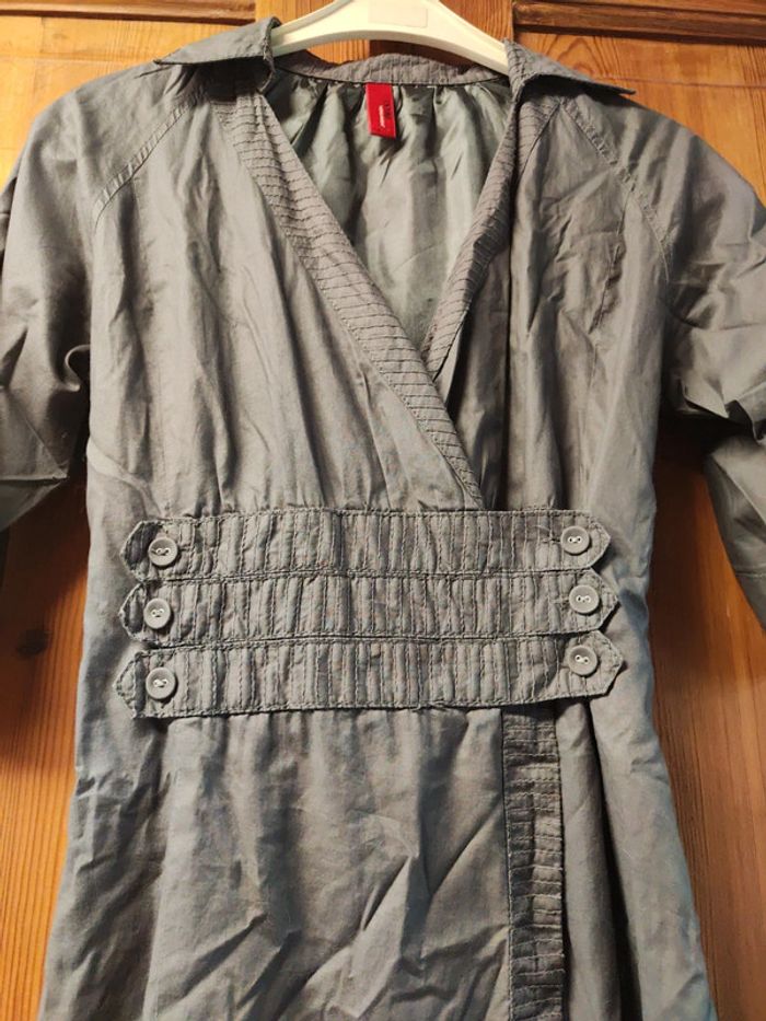 Robe élégante grise - photo numéro 2