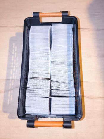 Lot de 100 cartes Pokémon VF en très bon état 