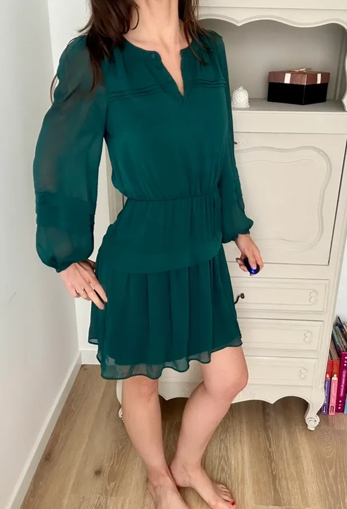 Robe Naf Naf en mousseline – Décolleté V, manches longues - photo numéro 3
