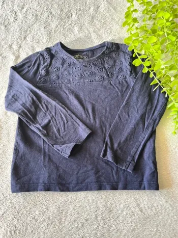 Très jolie tee shirt à longue manche petite fille