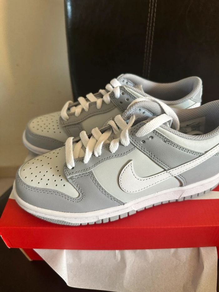 Nike dunk low 36 gris - photo numéro 3