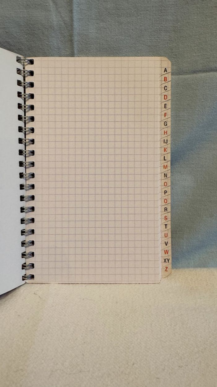 Répertoire à spirale Force 8 Clairefontaine, 11 cm x 17 cm 100 pages - photo numéro 2