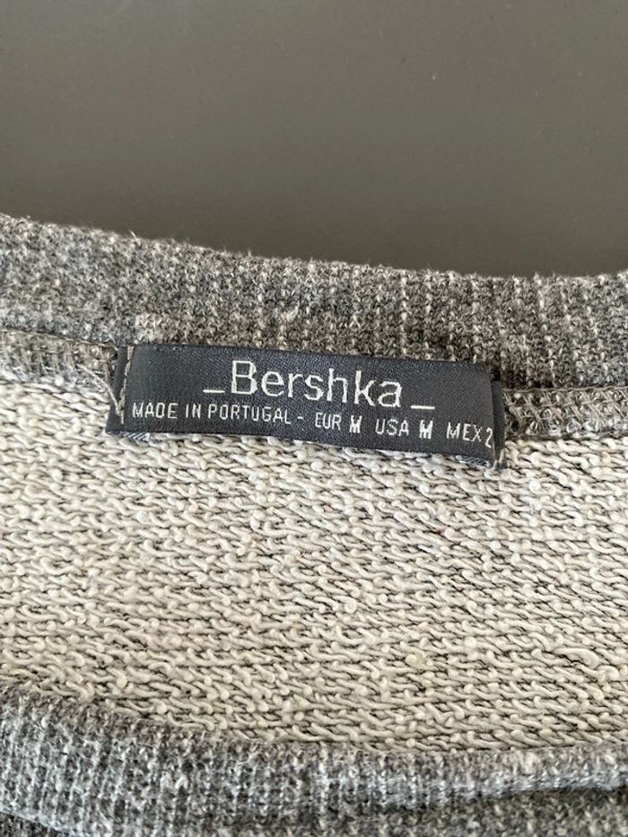 Pull Bershka M - photo numéro 2