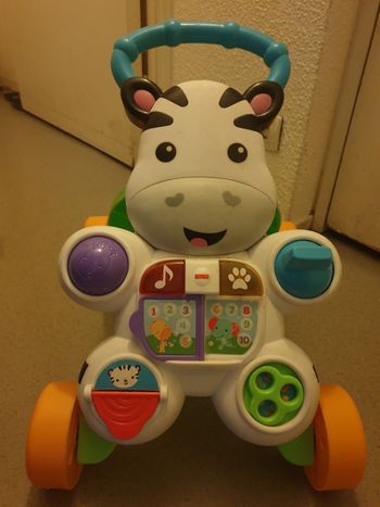 Trotteur bébé en bon état