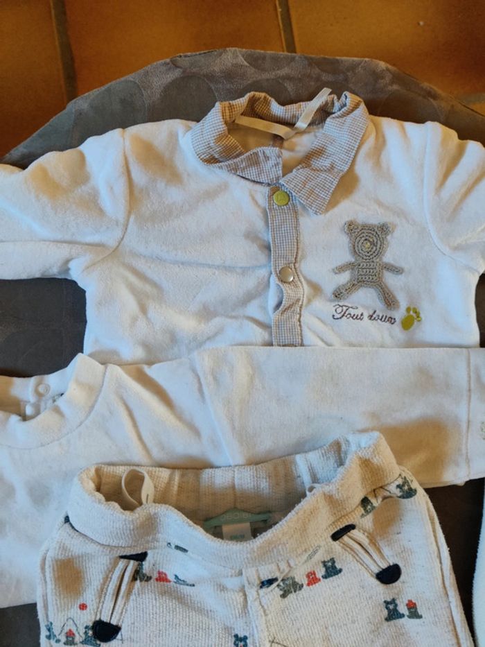 Lot vêtements hiver taille 6 mois - photo numéro 2