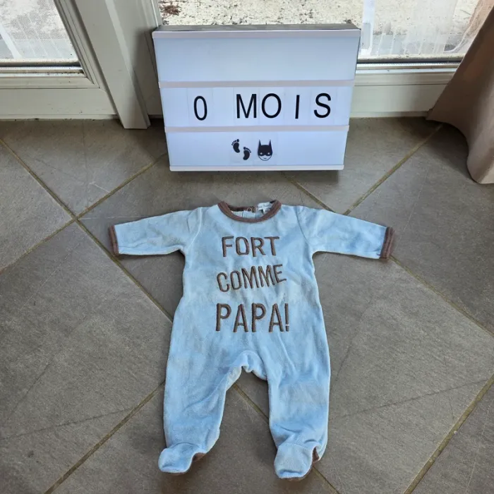 Lot vêtements 0 / 1 mois - photo numéro 4