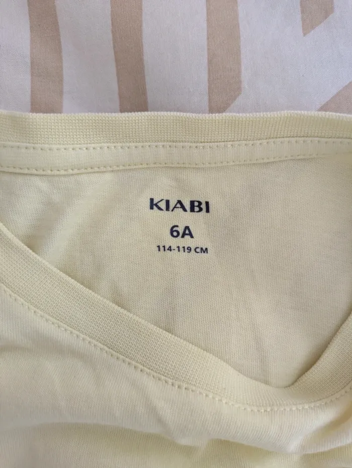 T-shirt jaune motif Poulpe Skateur - Kiabi - 6 ans (114-119cm) - photo numéro 3
