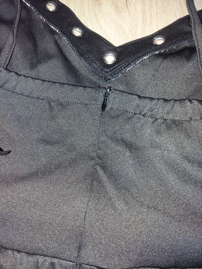 Très belle robe T 38 neuve - photo numéro 6