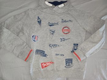 Superbe sweat 10 ans garçon