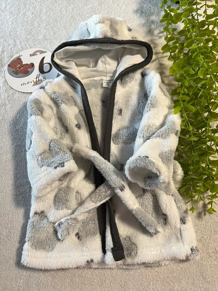 Très beau peignoir pour bébé garçon