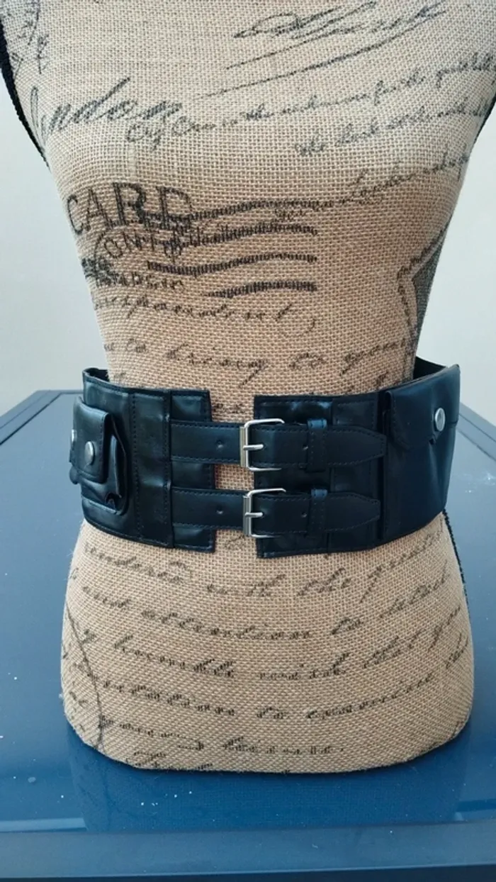 Ceinture noire avec poche 75/80 cm femme - photo numéro 4