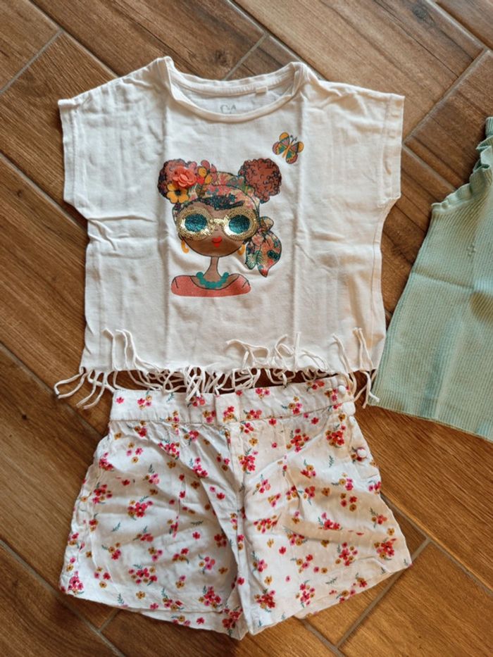 Ensemble 4 ans : short liberty + 2 top - photo numéro 2