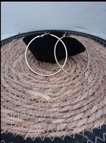 Boucles d'oreilles  créoles  J1