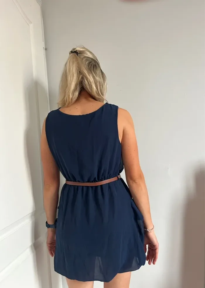 Robe d’été femme, taille 36 - photo numéro 2