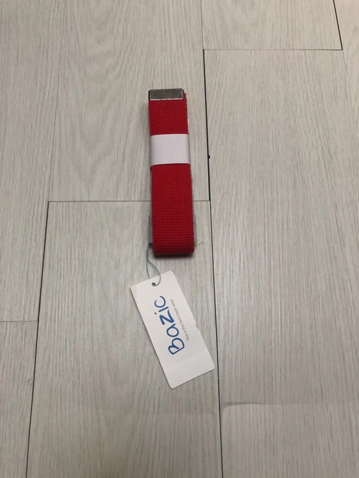 Ceinture rouge 60 neuf