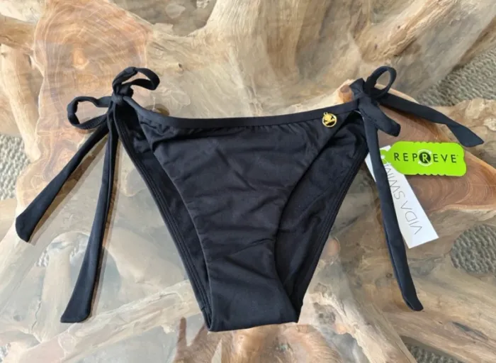 Bas de maillot de bain noir Vida Swim bijou doré ficelles