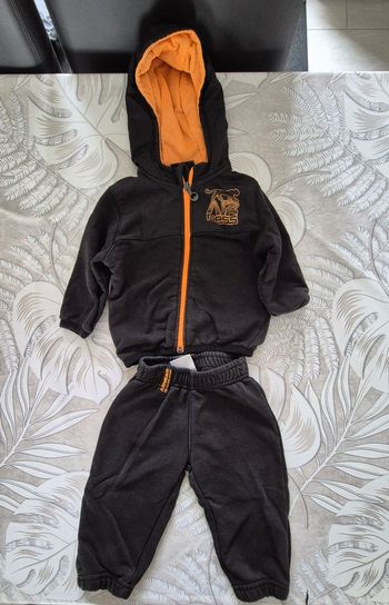 Ensemble airness 12mois