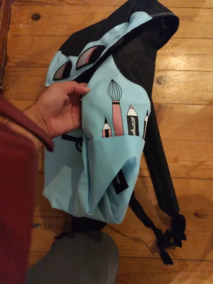 Sac à dos Eastpak x Jérémy Ville bleu ciel noir neuf - photo numéro 5