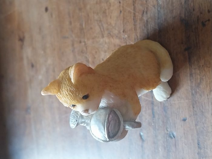 Figurine décorative chat jardinier – arrosoir argenté - photo numéro 2