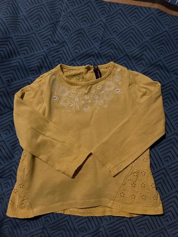 Haut jaune 3 ans