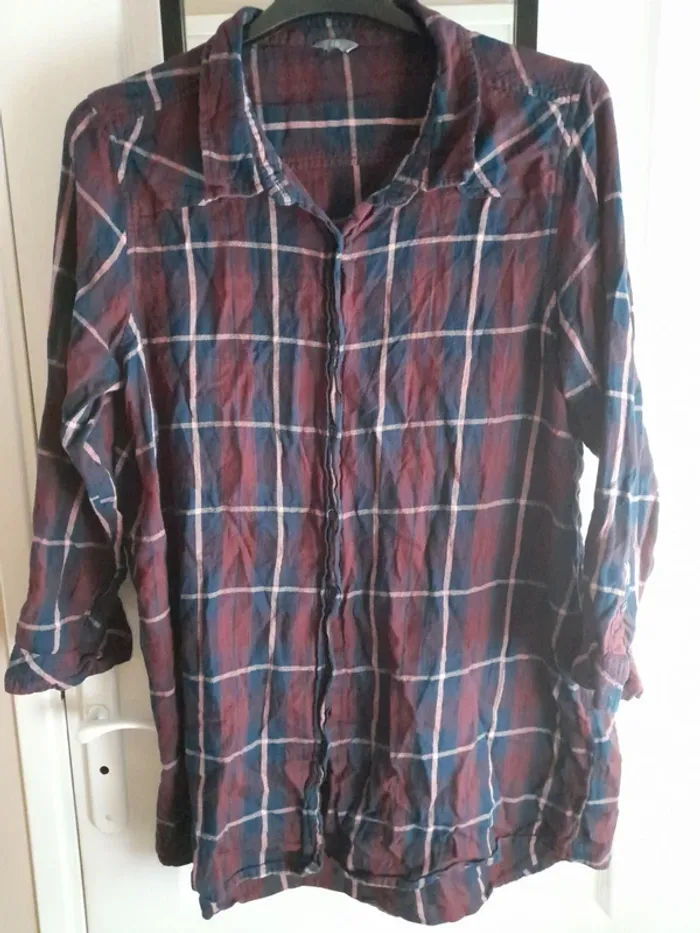 Chemise à carreaux bordeaux et bleu 46