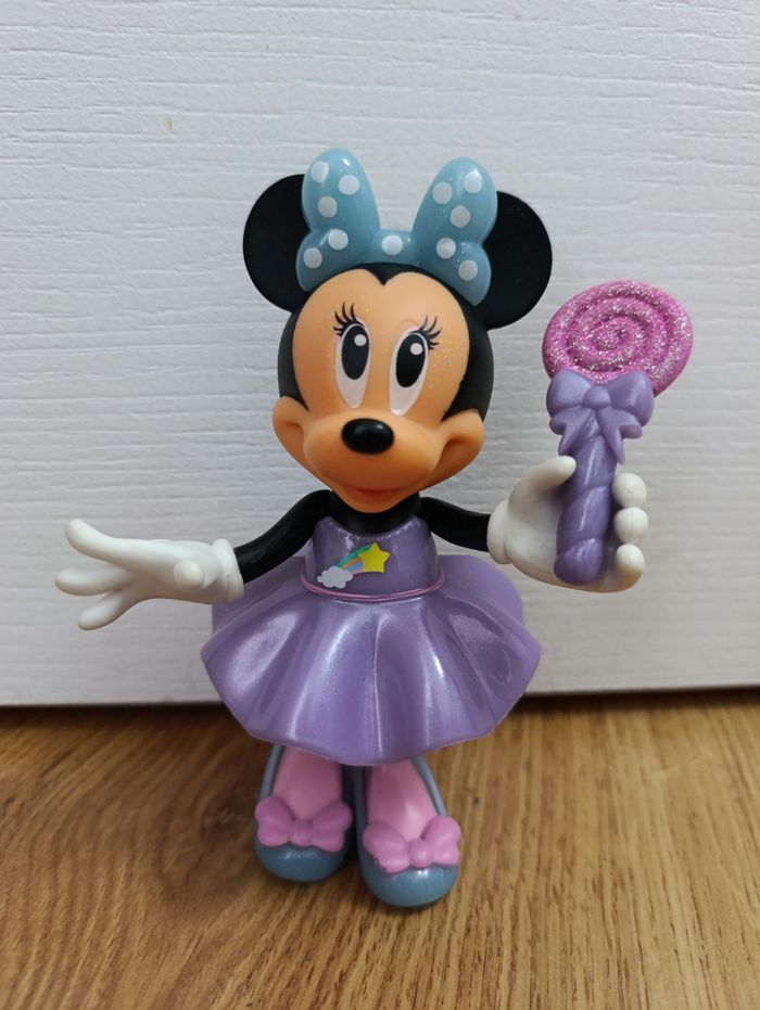 Figurine Minnie + accessoires