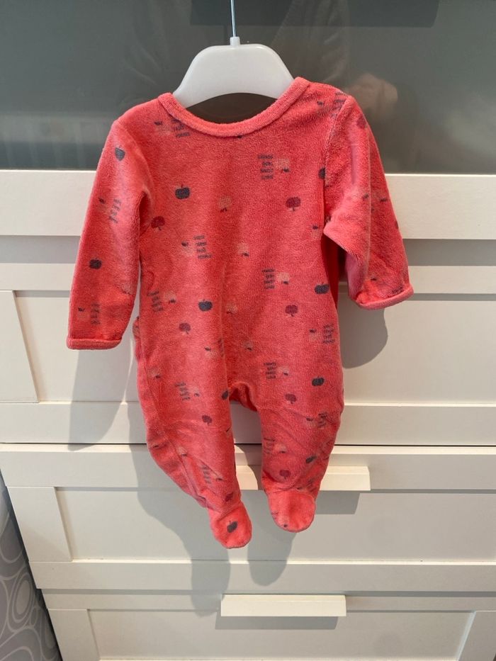 Lot pyjamas - photo numéro 3