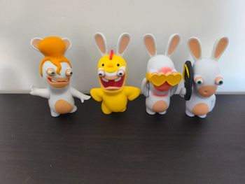 Figurines lapin crétin
