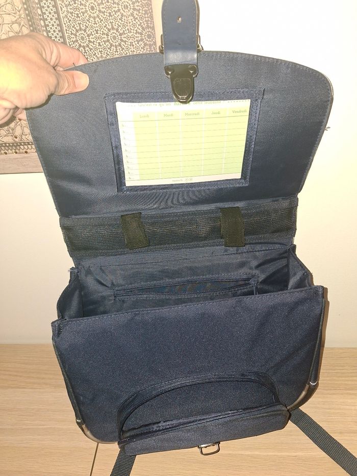 Cartable tanns - photo numéro 3