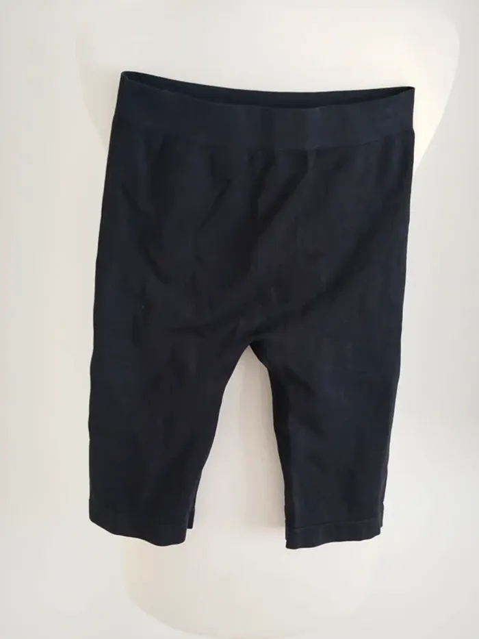 Legging court noir de sport Linactiv taille 40-42