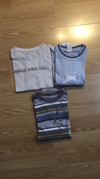 Lot 3 tee shirts manches longues 5 ans