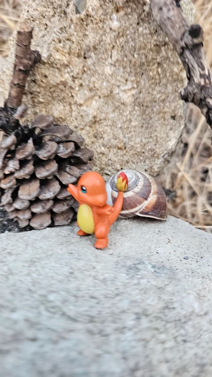 Super figurine Pokemon salameche - photo numéro 3