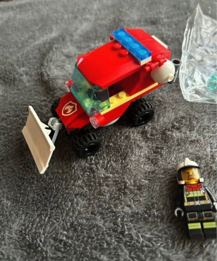 Lego city pompier - photo numéro 2