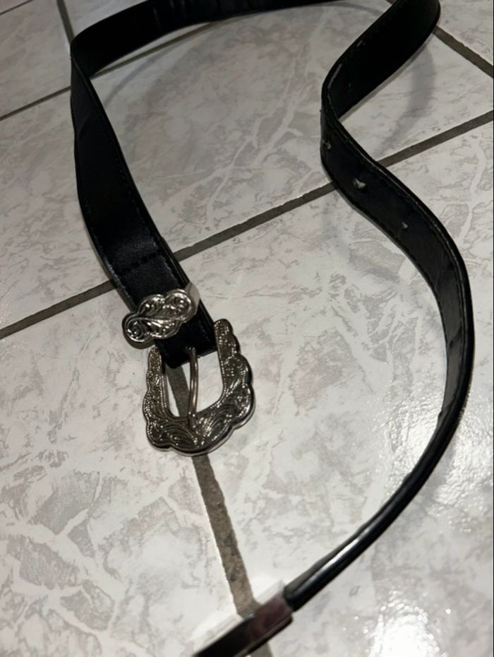 Ceinture noir et argent – Bershka – Bon état