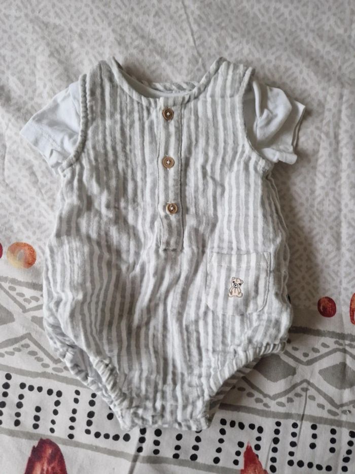 Ensemble bébé 3 mois - photo numéro 2