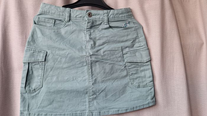 Lot de vêtements fille 10 ans - photo numéro 9