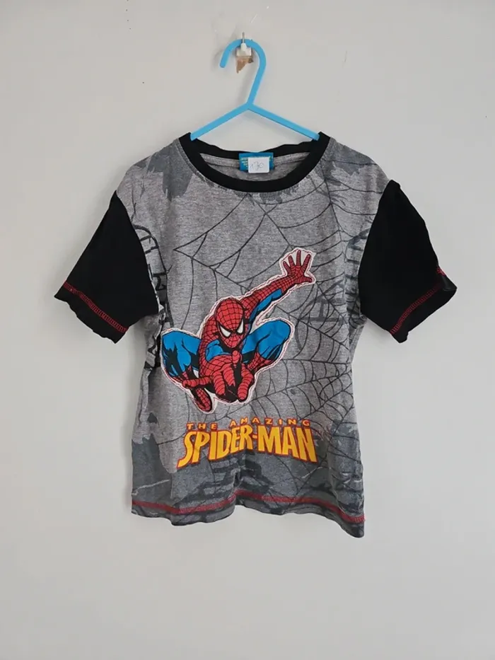 T-shirt spiderman garçon 6 ans