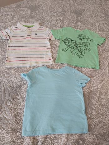 Lot de t-shirts garçon 3/4 ans.