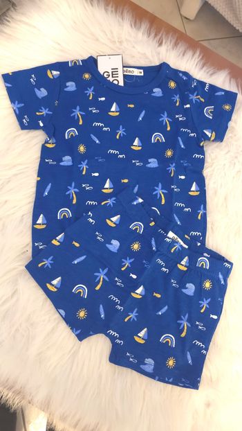 (Neuf non porté) 🏷💙🤩 pyjama 18mois garçon 🤩💙