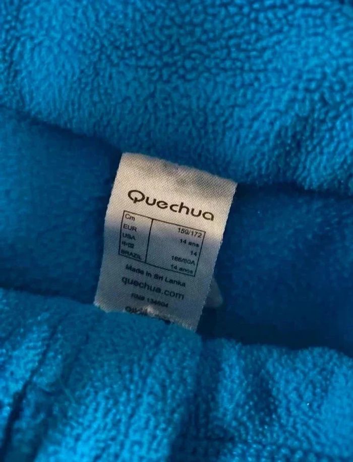 6 € Pull polaire Quechua taille 14 ans - photo numéro 2