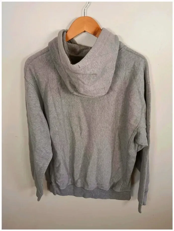 C23 sweat gris Gap M - photo numéro 2